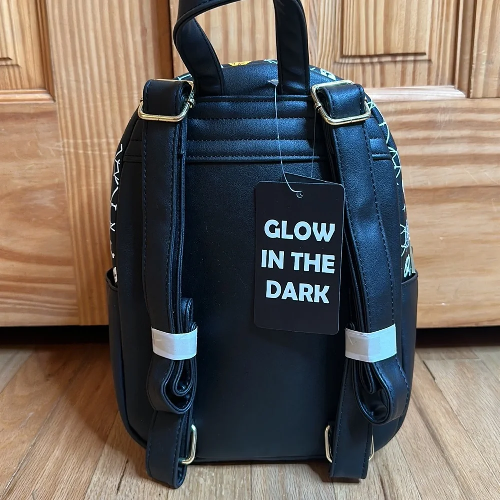 NWT Her Universe Disney Mickey Halloween Skeleton Glow-In-The-Dark Backpack - Picture 8 of 8